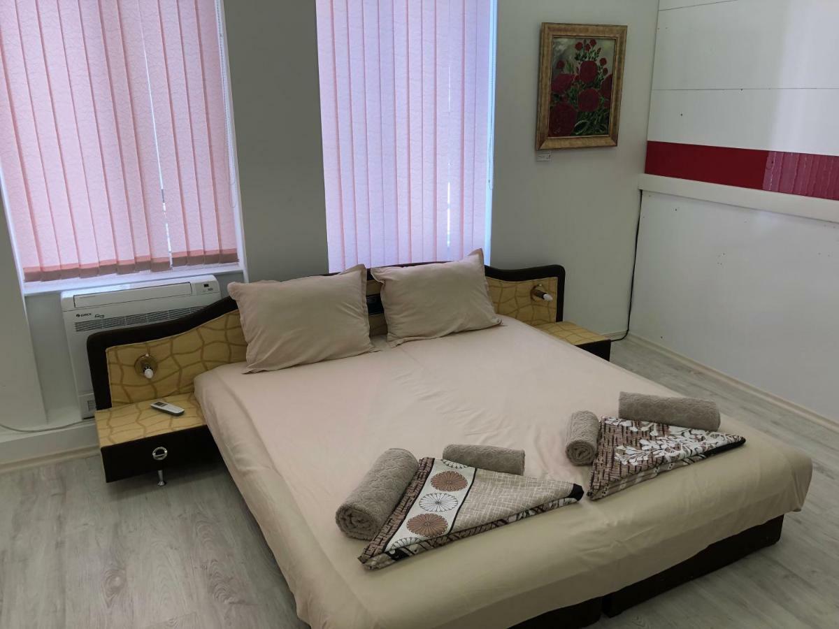Guest Rooms Opera Plovdiv Exterior photo