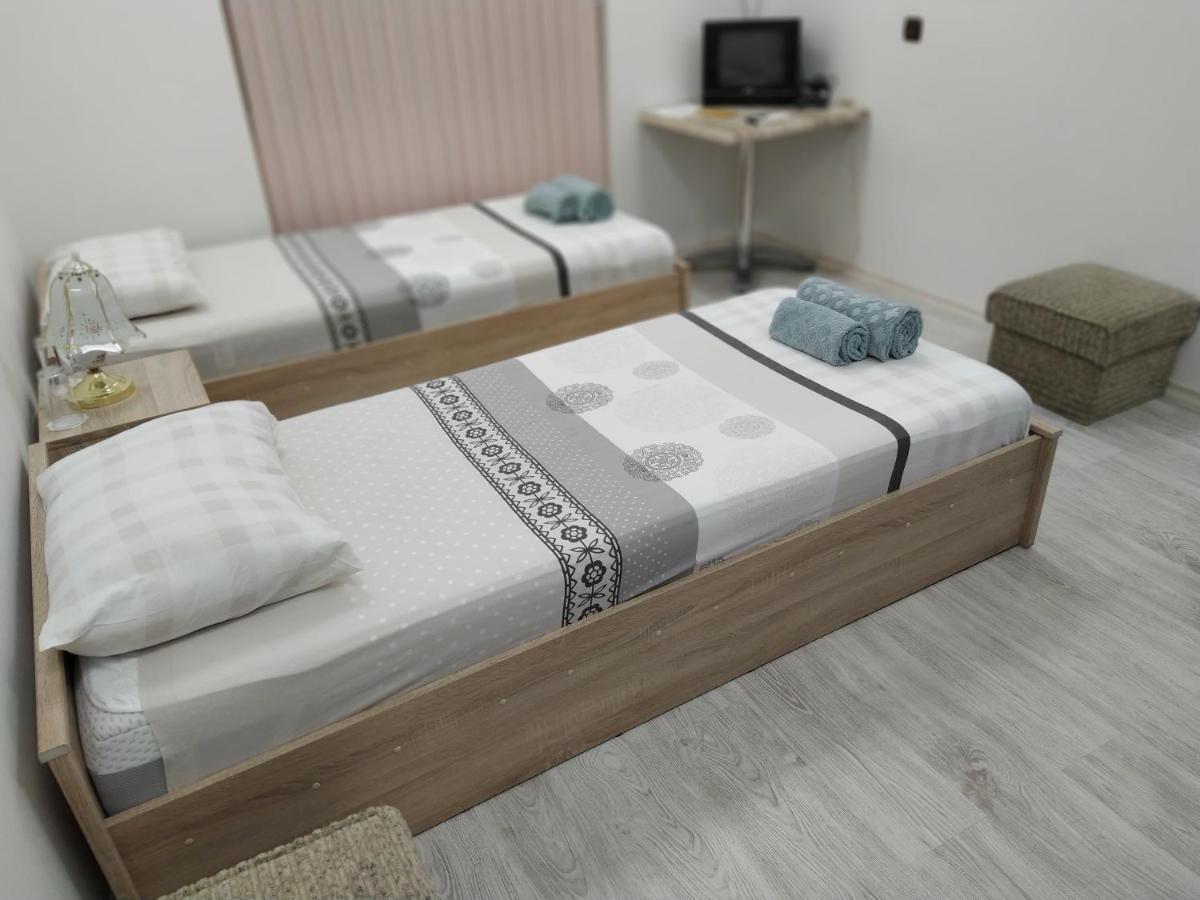Guest Rooms Opera Plovdiv Exterior photo